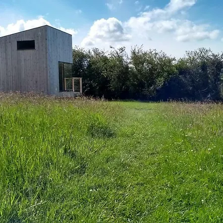 Nire Valley Eco Camp キャンプ場 *