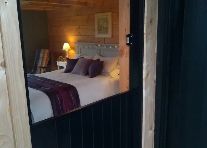 Nire Valley Eco Camp *